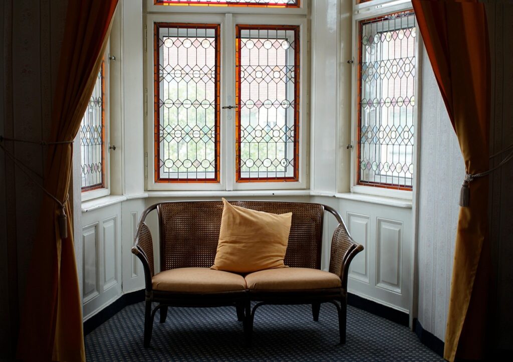 sofa, furniture, chair, pillow, alcove